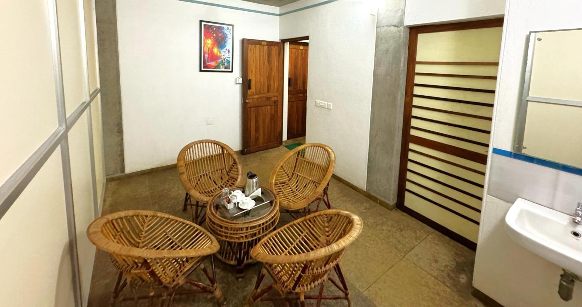 Hotel Du Palais - Auroville Beach Pondicherry Esterno foto